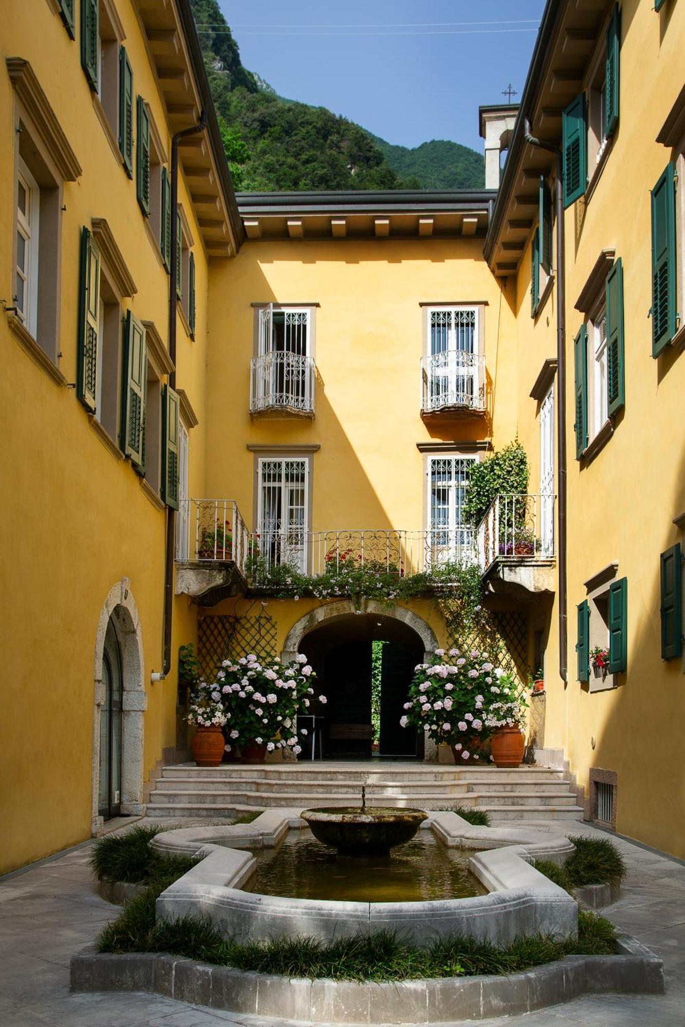 Angelica Aparthotel Riva del Garda